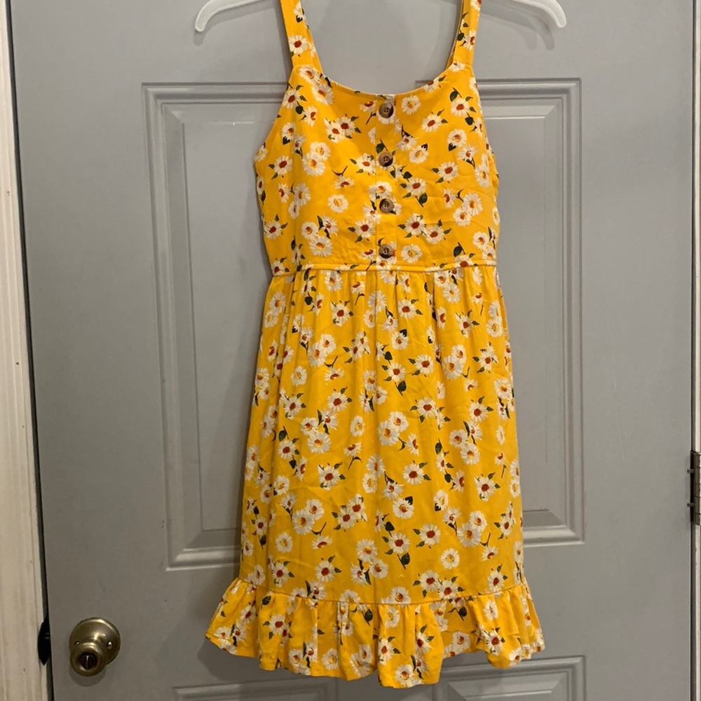 Large (14-16) girls yellow flower dress